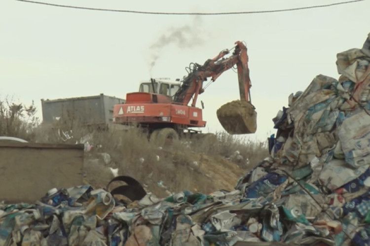 «Вирішуйте проблему з утилізації сміття, але не за рахунок здоров’я нашого і наших дітей!» (ФОТО, ВІДЕО)
