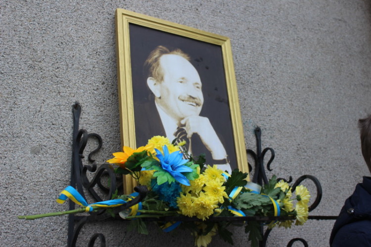 У Луцьку вшанували пам'ять В’ячеслава Чорновола