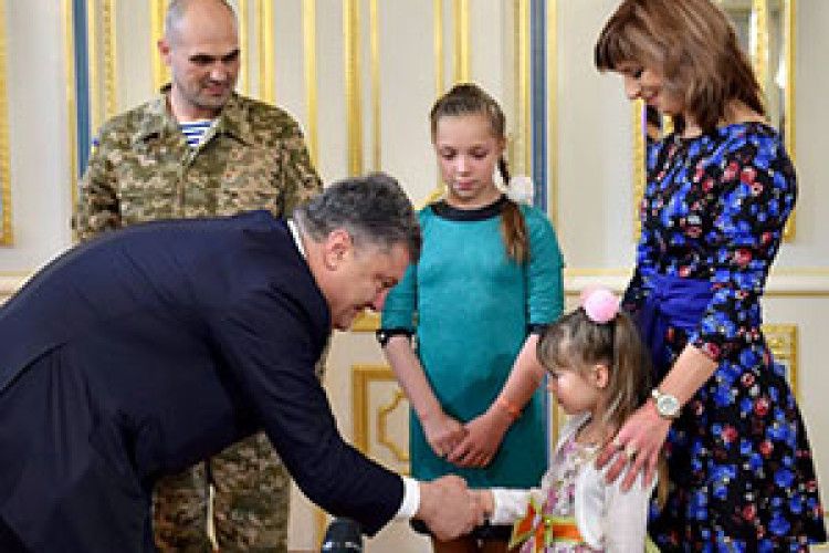 ЛЕГЕНДАРНОГО КІБОРГА ЗВІЛЬНИЛИ З ПОЛОНУ