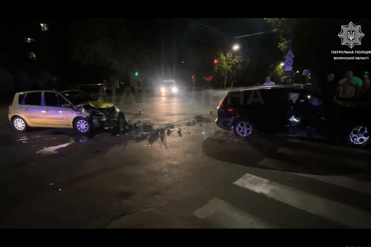 У Луцьку сталася ДТП за участю двох автомобілів (Відео)