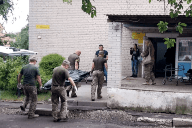 «Сюди привозять тіла наших Героїв»: у Луцьку проведуть капітальний ремонт біля моргу