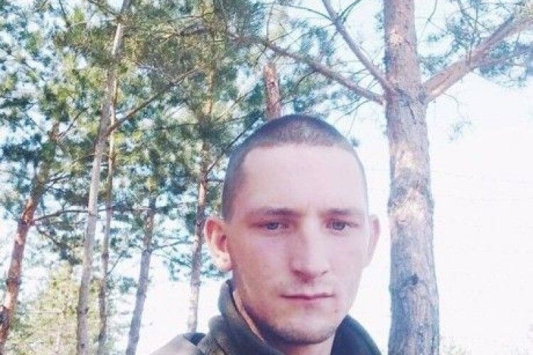 У зоні бойових дій загинув боєць із Вінниччини 24-річний Олександр Карпик