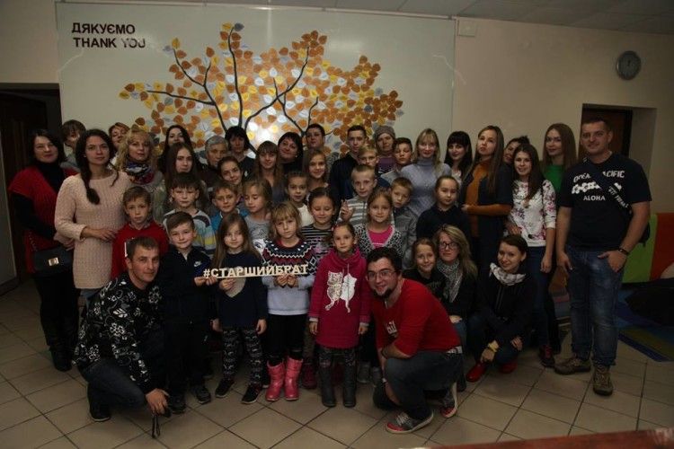 Волинські дітки, чиїх батьків забрала війна, відпочили у Львові (фото)