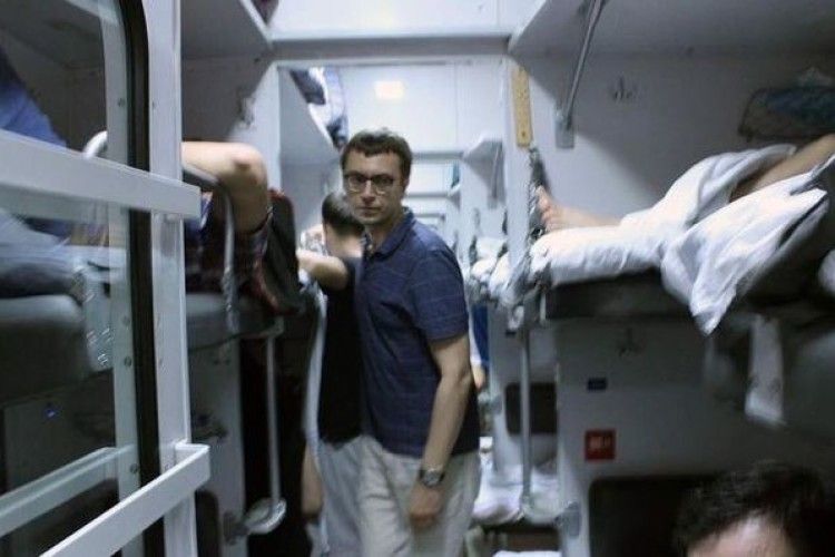 Український міністр проїхався у плацкартному вагоні і поділився враженнями від поїздки (фото)