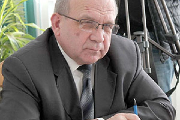 ВОЛОДИМИР ГУНЧИК — У ТРІЙЦІ ЛІДЕРІВ