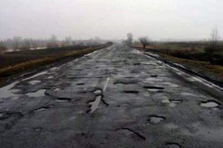 Дороги в Україні – як у Польщі, але 20 років тому