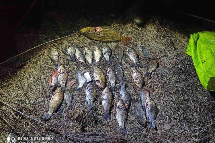 Волинянин вночі настріляв забагато риби – отримає штраф
