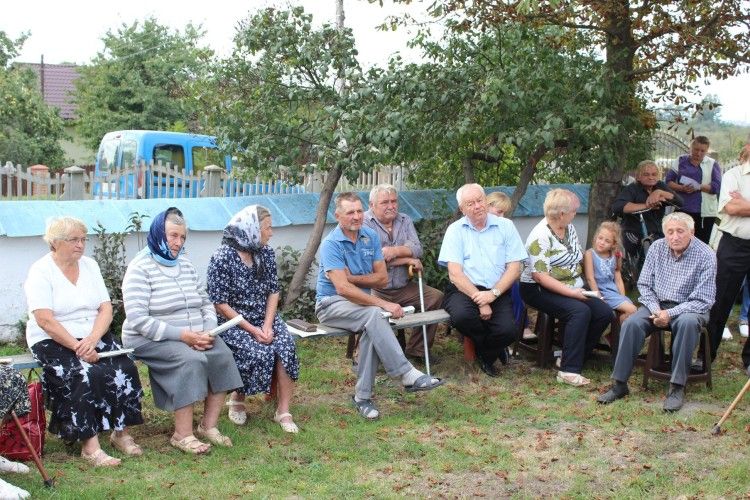 Волиняни вимагають повернути українське телебачення