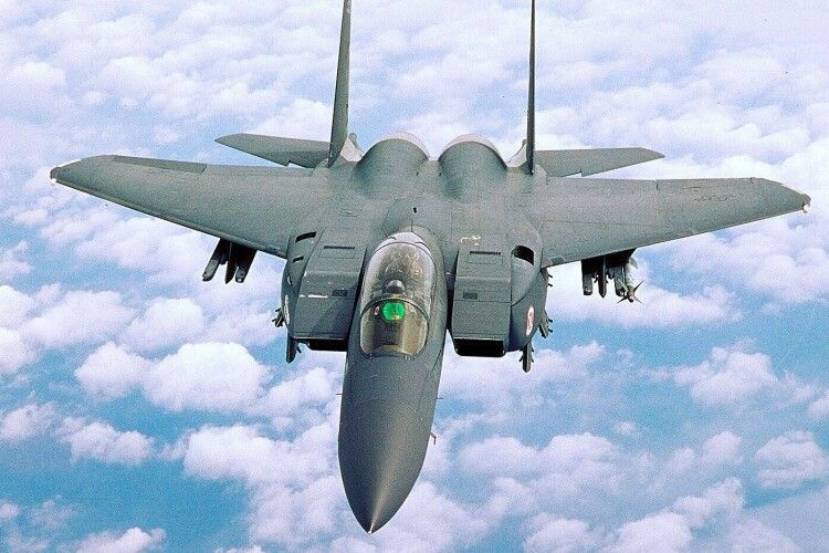 США провели блискучу операцію з порятунку своїх пілотів у тилу Ірана