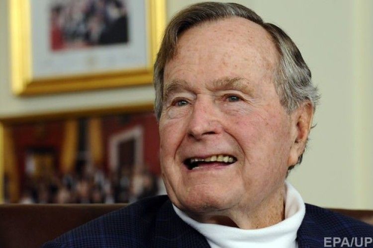 На 95-му році життя помер 41-й президент США Джордж Буш-старший