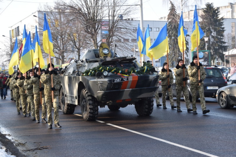 У Луцьку вшанували пам'ять воїнів-інтернаціоналістів