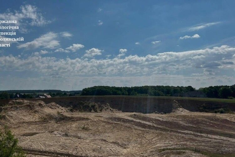 На Волині виявили незаконний забір піску на понад 45 мільйонів гривень