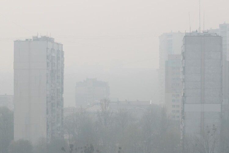 Україну накрило величезною хмарою смогу – рухається на Волинь
