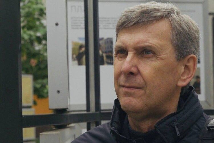 Професор, який писав про російсько-українську війну, у 60 став спецназівцем