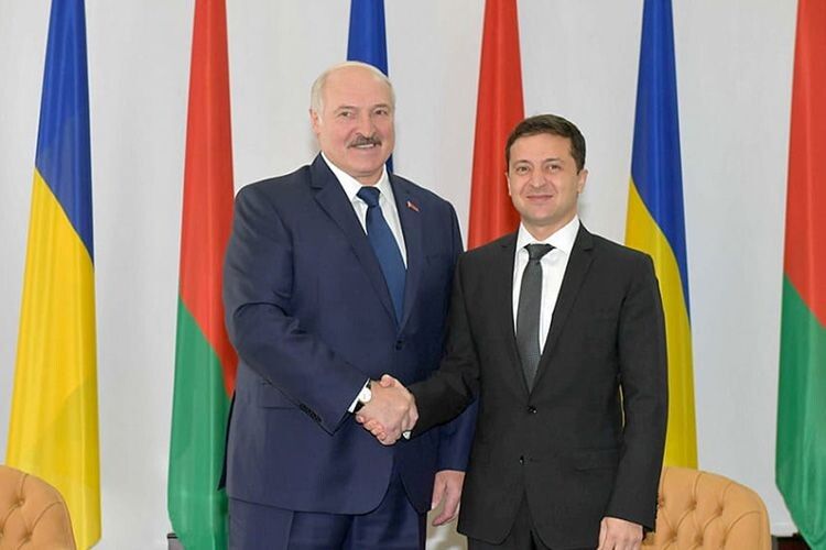«Зеленський може особисто дружити з Лукашенком, але він не має права ганьбити Україну», – Бутусов