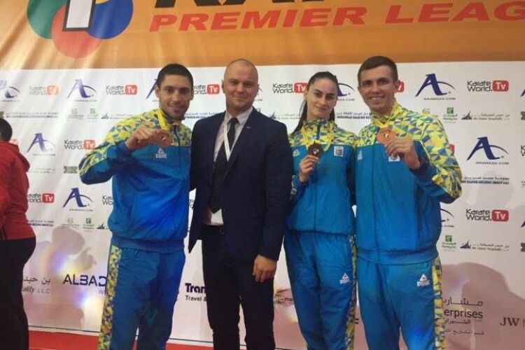«Срібло» і дві «бронзи» здобули українські каратисти на турнірі в Дубаї