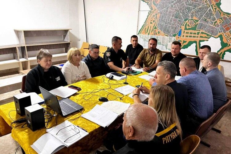 У місті на Волині вчили ліквідовувати наслідки надзвичайних ситуацій