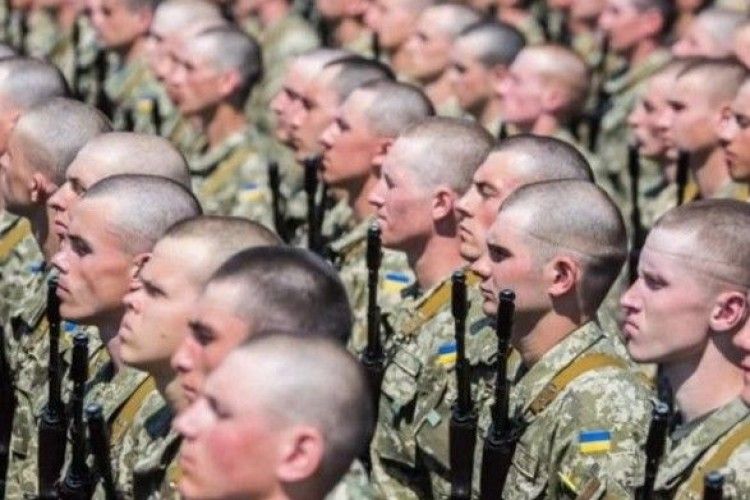 Цієї весни до війська планують призвати майже 19 тисяч українців