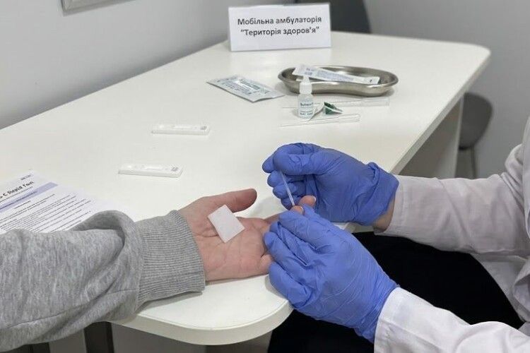Безоплатна діагностика: де на Волині пройти обстеження на гепатити С і В