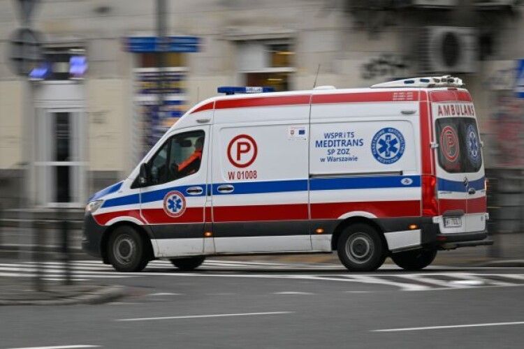 У Польщі підпалили карети швидкої допомоги, призначені для українських госпіталів