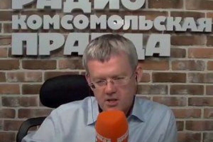 Російський радіоведучий хоче розстрілювати українців – показали обличчя мразоти (Відео)