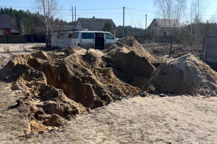 У селищі на Волині самовільне підключення до водогону спричинило аварію