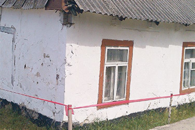 У ХХІ СТОЛІТТІ ШКОЛЯРІ  НАВЧАЮТЬСЯ У КЛУНЯХ