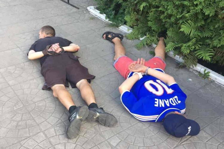 Викрито канал поставки в область наркотичних засобів