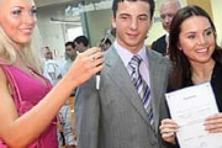 ПОДКОПАЄВА ПРОДАЛА АВТОМОБІЛЬ З `ТАНЦІВ`