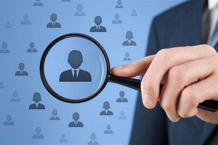 Кого зараз шукають роботодавці в Україні та скільки готові платити — дослідження