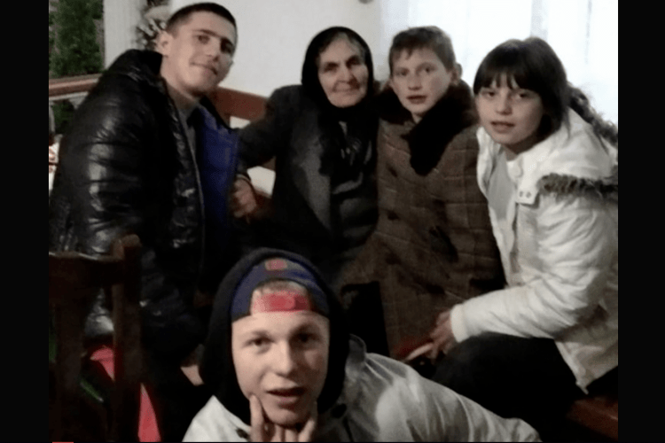 Дітей покинули мама і тато: на Рівненщині збирають допомогу для великої сім'ї