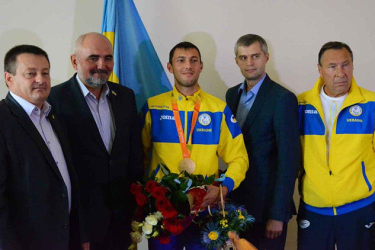 Чемпіони сказали волинським депутатам, що перемогу присвячують воїнам АТО (відео)
