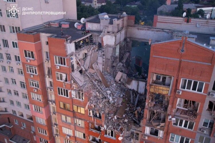 Удар по багатоповерхівці Дніпра: уже 5 людей вважаються зниклими безвісти