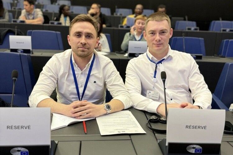 Волинські хірурги здобули європейську кваліфікацію в Університеті Франції