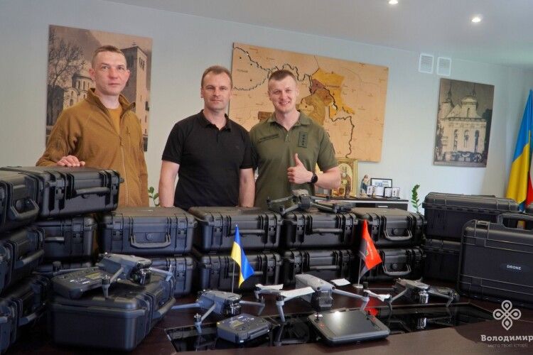 Волинське місто допомогло воїнам на чотири з половиною мільйони гривень (Фото)