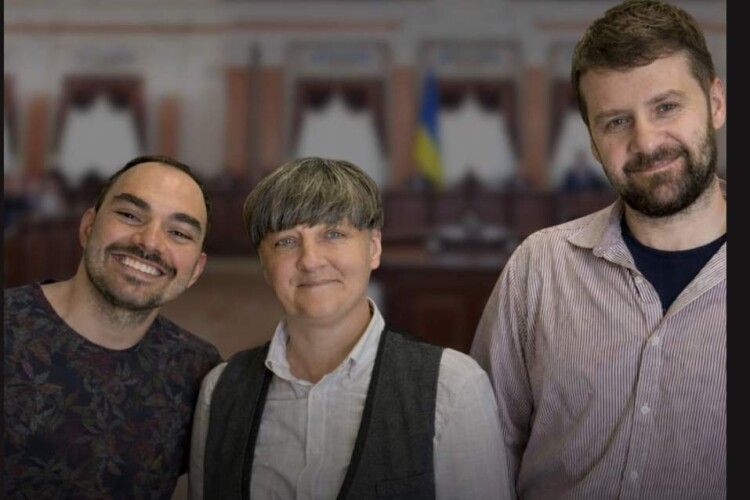 Верховний Суд вперше визнав сімʼєю українську одностатеву пару 