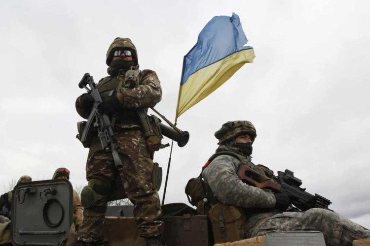 Спроби штурму та обстріли міст будуть, але ми їх лупитимемо, – Арестович