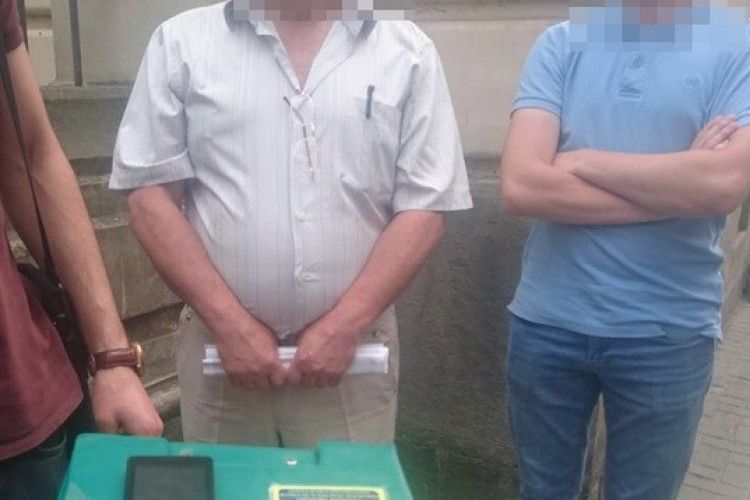На Львівщині затримали головного редактора інтернет-видання за вимагання хабара