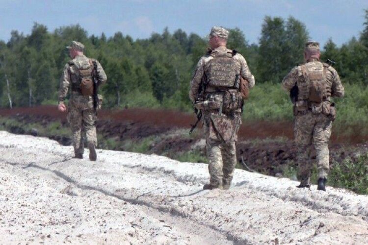 Бетонна стіна, міни та «зуби дракона»: як укріплено кордон Волині з Білоруссю (Відео)