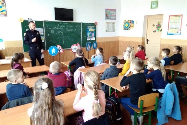 У громаді розповідали, як світло протидіє небезпеці