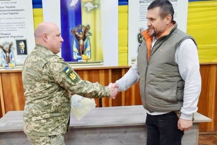 Волинянина, який воював на трьох напрямках, нагородили «Залізним хрестом»