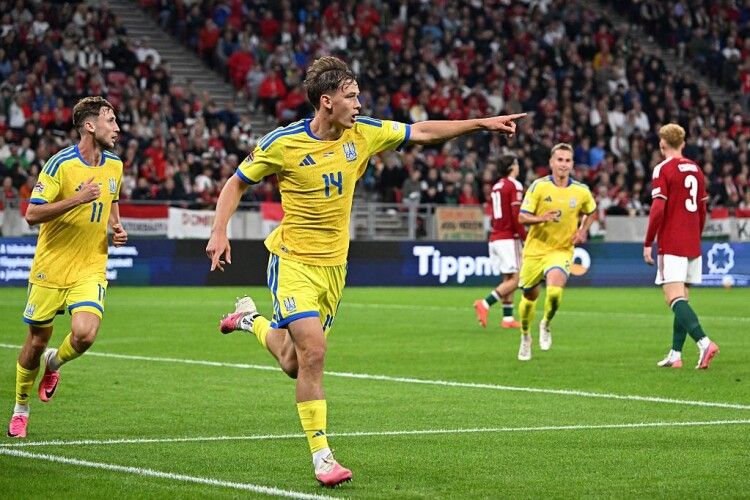 Україна у напрочуд важкому матчі перемогла на виїзді Угорщину