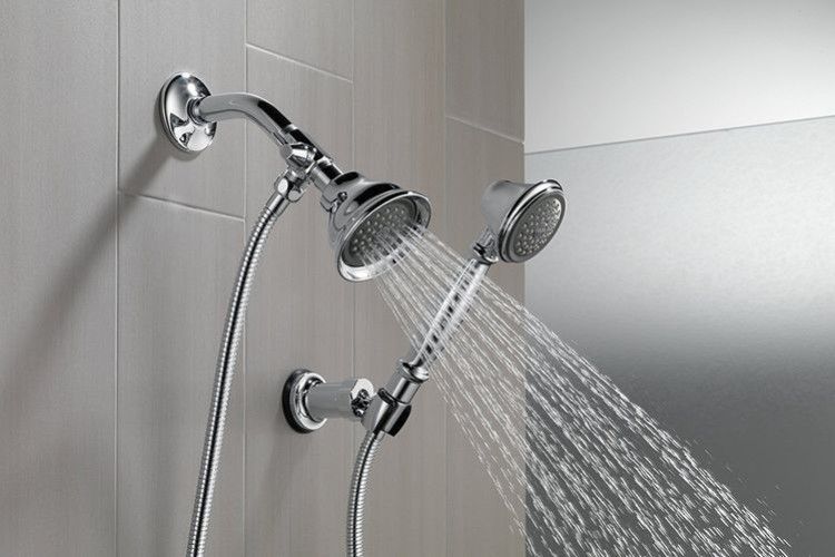 У Швеції створили душову кабінку, в якій ніколи не закінчується вода