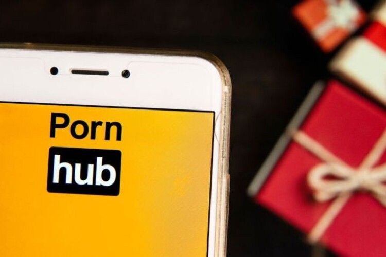Pornhub на час карантину безплатно надає преміум-підписку для всіх жителів планети