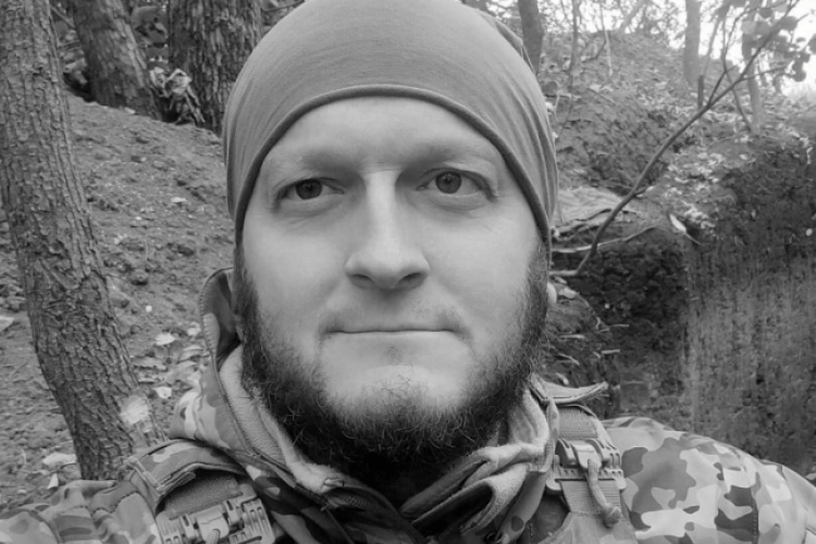 Рівненщина в скорботі: на війні загинув відомий журналіст і пластун