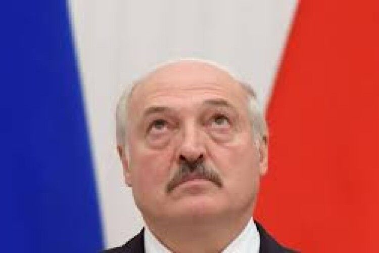 Лукашенко дає добро обстрілювати Україну й запевняє, що першим не нападе - огляд білоруських ЗМІ