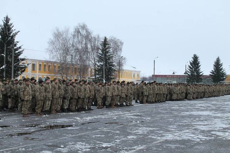 14 бригада поселилась у відновлених казармах