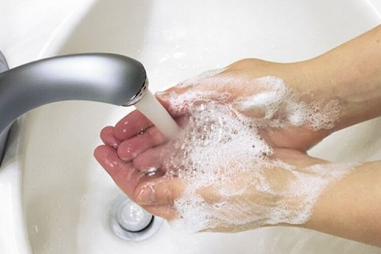 Волинян закликали ретельно вимити руки з нагоди Всесвітнього дня миття рук