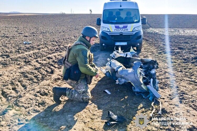 На Рівненщині фермер натрапив на нерозірвані частини крилатих ракет