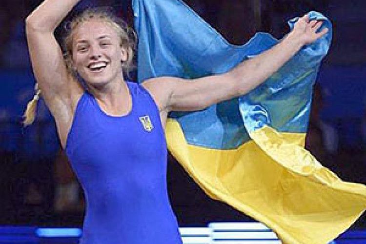 ЛАС-ВЕГАС АПЛОДУВАВ ДІВЧИНІ З ІВАНИЧІВ!